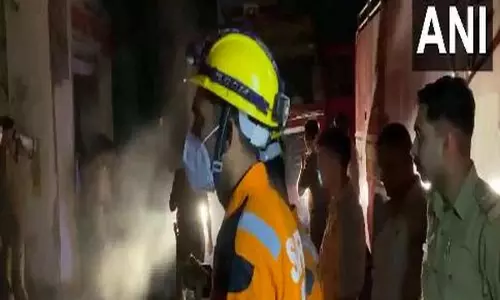 कानपुर अग्निकांड: बचाव कार्य के लिए SDRF घटनास्थल पर पहुंची