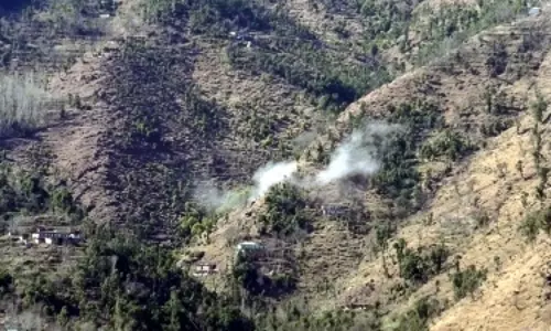 नियंत्रण रेखा पर लगातार 11वें दिन पाकिस्तान ने की गोलीबारी, सेना ने दिया करारा जवाब