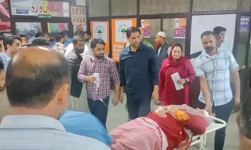 जम्मू-कश्मीर के राजौरी में मकान ढहने से 22 लोग घायल