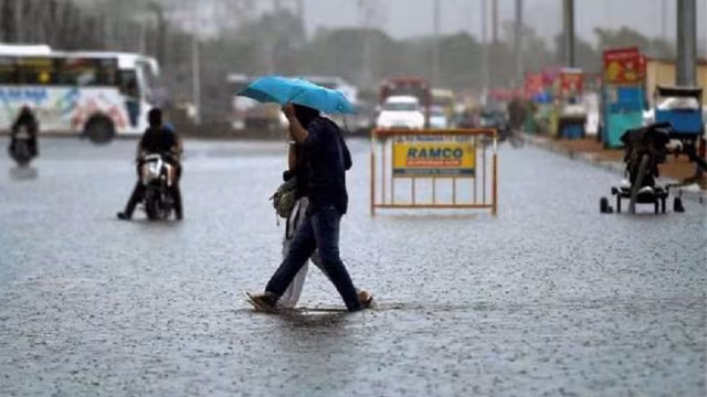 Araria में बारिश ने बढ़ाई ठंडक, लोगों ने ली राहत की सांस Araria में बारिश ने बढ़ाई ठंडक, लोगों ने ली राहत की सांस