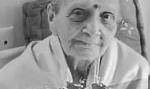 मंत्री नेताम ने स्नेहप्रभा वेंलकर के निधन पर जताया दुःख मंत्री नेताम ने स्नेहप्रभा वेंलकर के निधन पर जताया दुःख