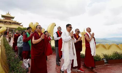 केंद्रीय मंत्री Kiren Rijiju ने वियतनाम में समतेन हिल्स दालात का दौरा किया