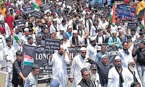 वाईएसआरसीपी वक्फ अधिनियम के खिलाफ तब तक लड़ाई जारी रखेगी जब तक इसे निरस्त नहीं कर दिया जाता: सांसद अविनाश