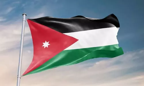 Jordan के पेट्रा में अचानक आई बाढ़ के बीच सैकड़ों पर्यटकों को निकाला गया