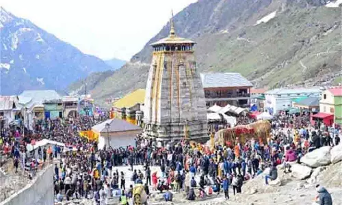 CahrdhamYatra2025: चारधाम यात्रा को लेकर भक्तों में जबरदस्त उत्साह,कुल 189212 श्रद्धालुओं ने किए दर्शन CahrdhamYatra2025: चारधाम यात्रा को लेकर भक्तों में जबरदस्त उत्साह,कुल 189212 श्रद्धालुओं ने किए दर्शन
