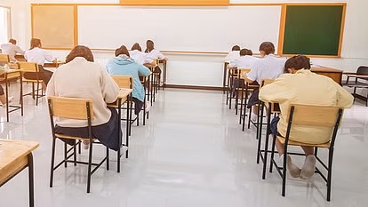 Ballia: एआरपी चयन परीक्षा परिणाम: 68 शिक्षक सफल, 24 असफल, इंटरव्यू 7 मई को