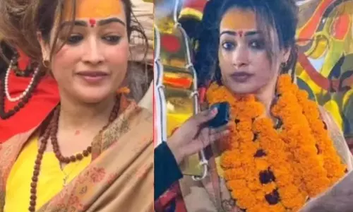 वायरल गर्ल हर्षा रिछारिया से शादी करना चाहता है मुस्लिम युवक, भड़कीं वायरल गर्ल हर्षा रिछारिया से शादी करना चाहता है मुस्लिम युवक, भड़कीं