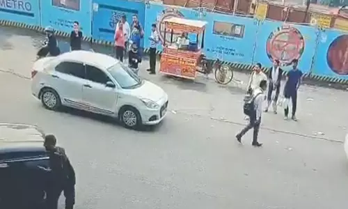 Delhi Police ने हिट एंड रन हत्या के प्रयास मामले में एक आरोपी को गिरफ्तार किया Delhi Police ने हिट एंड रन हत्या के प्रयास मामले में एक आरोपी को गिरफ्तार किया
