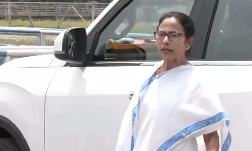 हम पुरी मंदिर, जगन्नाथ धाम का सम्मान करते हैं: दीघा मंदिर विवाद पर ममता हम पुरी मंदिर, जगन्नाथ धाम का सम्मान करते हैं: दीघा मंदिर विवाद पर ममता