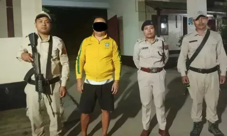 Manipur: फुटबॉल कोच लड़कों का यौन उत्पीड़न करने के आरोप में गिरफ्तार