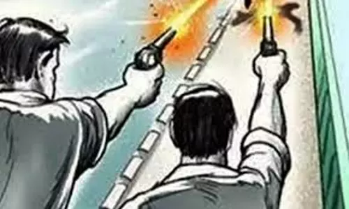 Deoghar: आपसी विवाद में गोलीबारी , बुजुर्ग घायल