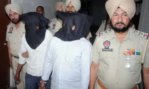 Punjab :  पाकिस्तान को सैन्य क्षेत्रों की जानकारी लीक करने के आरोप में दो गिरफ्तार
