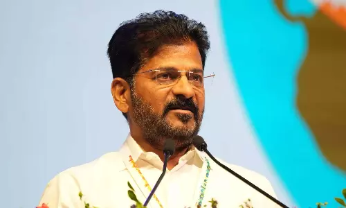 Telangana: रेवंत ने जाति जनगणना पर मेगा मीटिंग की योजना बनाई