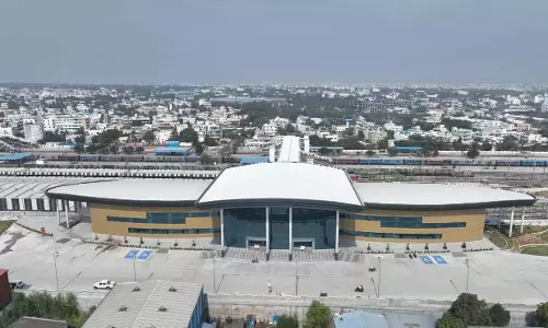 Telangana: पैनल ढहने के बाद चारलापल्ली प्रवेश बंद कर दिया