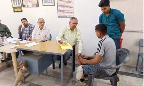 Jammu: जैन क्लिनिक ने निशुल्क कृत्रिम अंग शिविर का आयोजन किया Jammu: जैन क्लिनिक ने निशुल्क कृत्रिम अंग शिविर का आयोजन किया