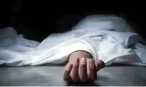 Jammu: यौन उत्पीड़न में खानाबदोश महिला की मौत, एक गिरफ्तार Jammu: यौन उत्पीड़न में खानाबदोश महिला की मौत, एक गिरफ्तार