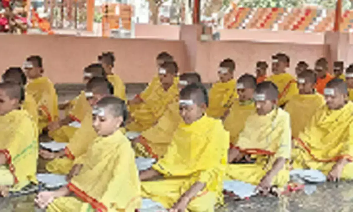 Telangana: संगारेड्डी जिले में वैदिक स्कूल में निःशुल्क प्रवेश Telangana: संगारेड्डी जिले में वैदिक स्कूल में निःशुल्क प्रवेश