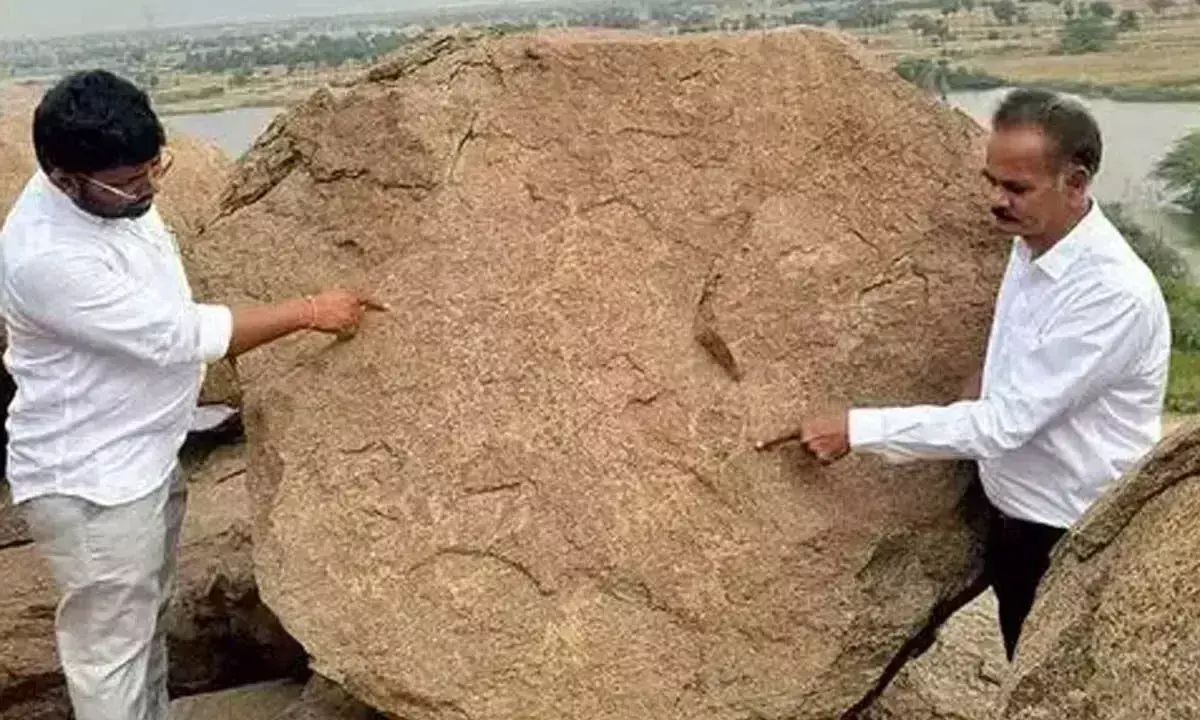 Nalgonda में प्रागैतिहासिक शैल कला मिली