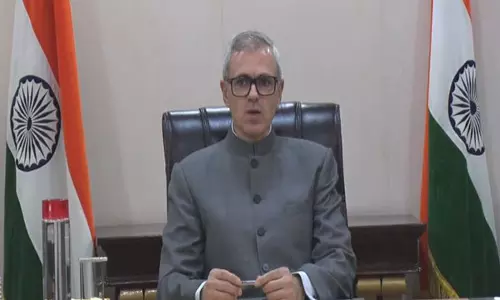 CM उमर अब्दुल्ला ने की श्रीनगर में कार्यालयों के कामकाज पर उच्च स्तरीय बैठक की अध्यक्षता CM उमर अब्दुल्ला ने की श्रीनगर में कार्यालयों के कामकाज पर उच्च स्तरीय बैठक की अध्यक्षता