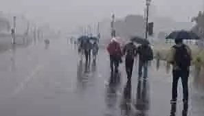Shimla Weather: बरसे बादल, आज से तीन दिन बारिश और ओलावृष्टि का ऑरेंज अलर्ट Shimla Weather: बरसे बादल, आज से तीन दिन बारिश और ओलावृष्टि का ऑरेंज अलर्ट