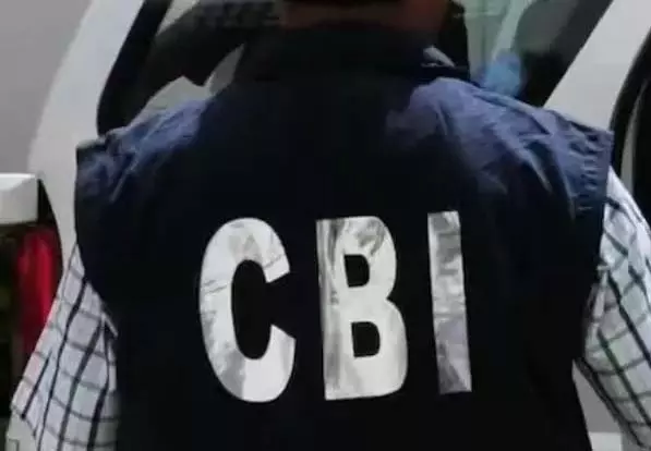 CBI चीफ का कार्यकाल बढ़ा सकती है मोदी सरकार, नई नियुक्ति पर सहमति नहीं CBI चीफ का कार्यकाल बढ़ा सकती है मोदी सरकार, नई नियुक्ति पर सहमति नहीं