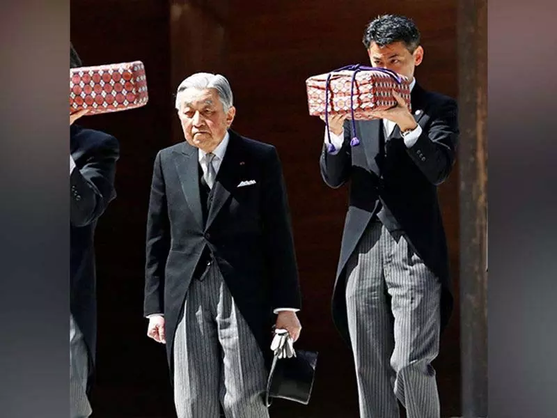 Japan के पूर्व सम्राट को हृदय परीक्षण के लिए अस्पताल में भर्ती कराया गया Japan के पूर्व सम्राट को हृदय परीक्षण के लिए अस्पताल में भर्ती कराया गया