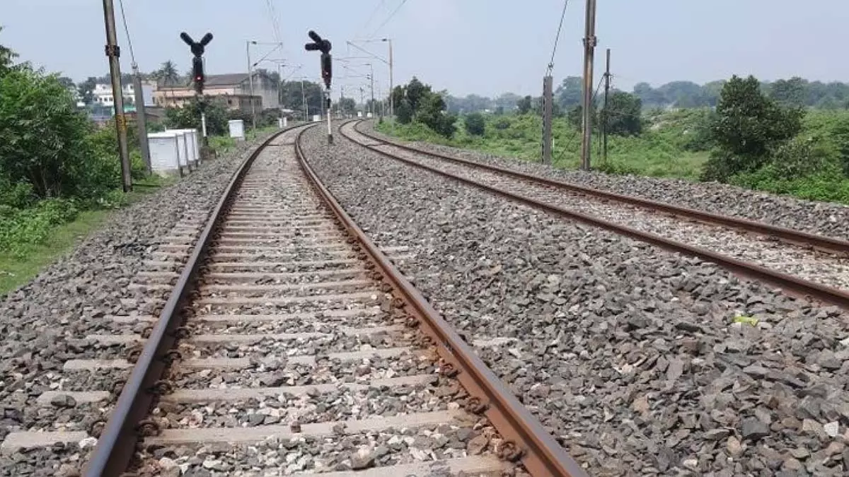 मुंबई को परेल से CSMT तक भूमिगत रेल लाइन मिलने की संभावना मुंबई को परेल से CSMT तक भूमिगत रेल लाइन मिलने की संभावना