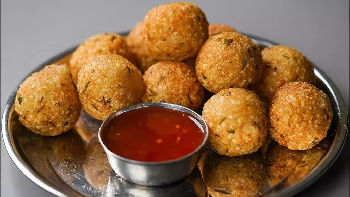 Sabudana Balls बेहद आसानी से तैयार हो जाएगी यह टेस्टी डिश Sabudana Balls बेहद आसानी से तैयार हो जाएगी यह टेस्टी डिश