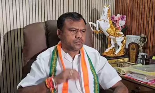 पाकिस्तान को लाल आंख दिखाने की बात करने वालों को लव लेटर लिखना बंद करना चाहिए : दीपक बैज पाकिस्तान को लाल आंख दिखाने की बात करने वालों को लव लेटर लिखना बंद करना चाहिए : दीपक बैज