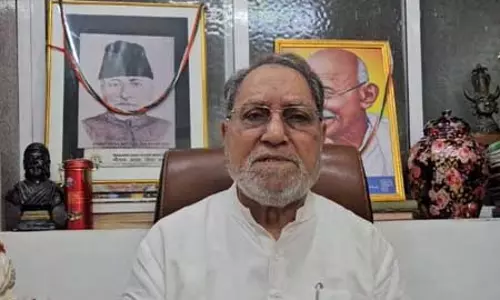 राफेल पर अजय राय के बयान से सेना का मनोबल नहीं गिरा : हुसैन दलवई राफेल पर अजय राय के बयान से सेना का मनोबल नहीं गिरा : हुसैन दलवई