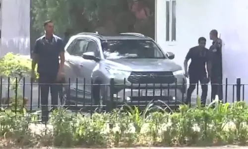 पहलगाम हमले में मारे गए नौसेना अधिकारी के परिवार से मिलने जा रहे राहुल गांधी