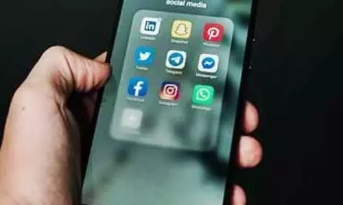 न्यूजीलैंड में 16 साल से कम उम्र के बच्चों के लिए सोशल मीडिया बैन की उठी मांग, सांसद कैथरीन वेड ने रखा प्रस्ताव