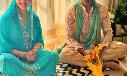 भक्ति में लीन दिव्यांका त्रिपाठी ने की सत्यनारायण की पूजा, दोस्त, परिवार और फैंस के लिए मांगी दुआ