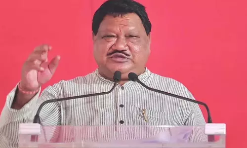 केंद्रीय मंत्री जुएल ओराम ट्रेन से लापता, दूसरी ट्रेन में घायल अवस्था में मिले