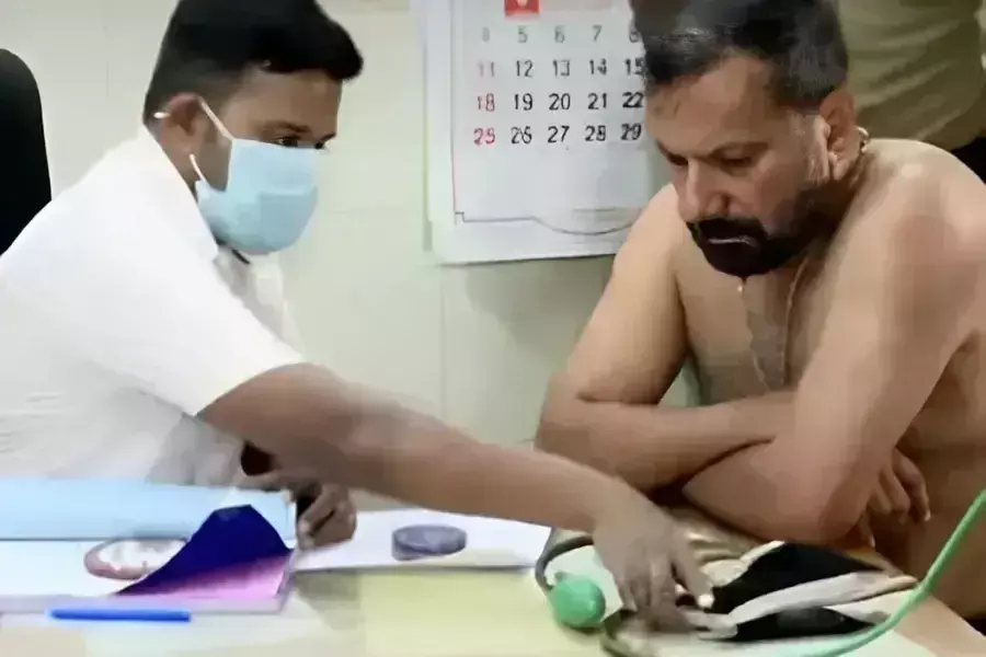Kerala :  शर्ट पहनने की भी इजाजत नहीं थी उसके पीछे पिनाराई का हाथ था