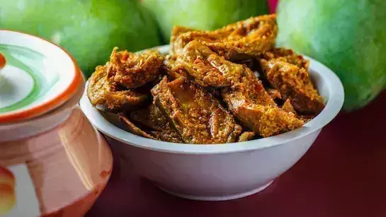 Mango Pickle नोट कर लें ये इंस्टेंट विधि