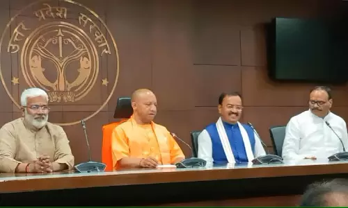 Lucknow: कैबिनेट बैठक में 11 प्रस्ताव पास, यूपी में स्मार्ट पार्किंग को हरी झंडी Lucknow: कैबिनेट बैठक में 11 प्रस्ताव पास, यूपी में स्मार्ट पार्किंग को हरी झंडी