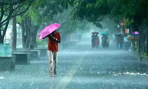 Andhra : आज और कल भारी बारिश होगी Andhra : आज और कल भारी बारिश होगी
