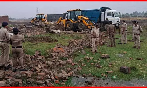 युवती की बेरहमी से हत्या कर सिर धड़ से अलग किया, कातिल का मकान धराशायी, गरजा बुलडोजर