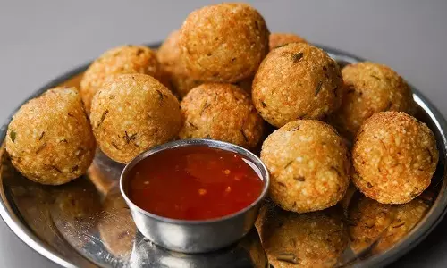 Sabudana Balls बेहद आसानी से तैयार हो जाएगी यह टेस्टी डिश Sabudana Balls बेहद आसानी से तैयार हो जाएगी यह टेस्टी डिश