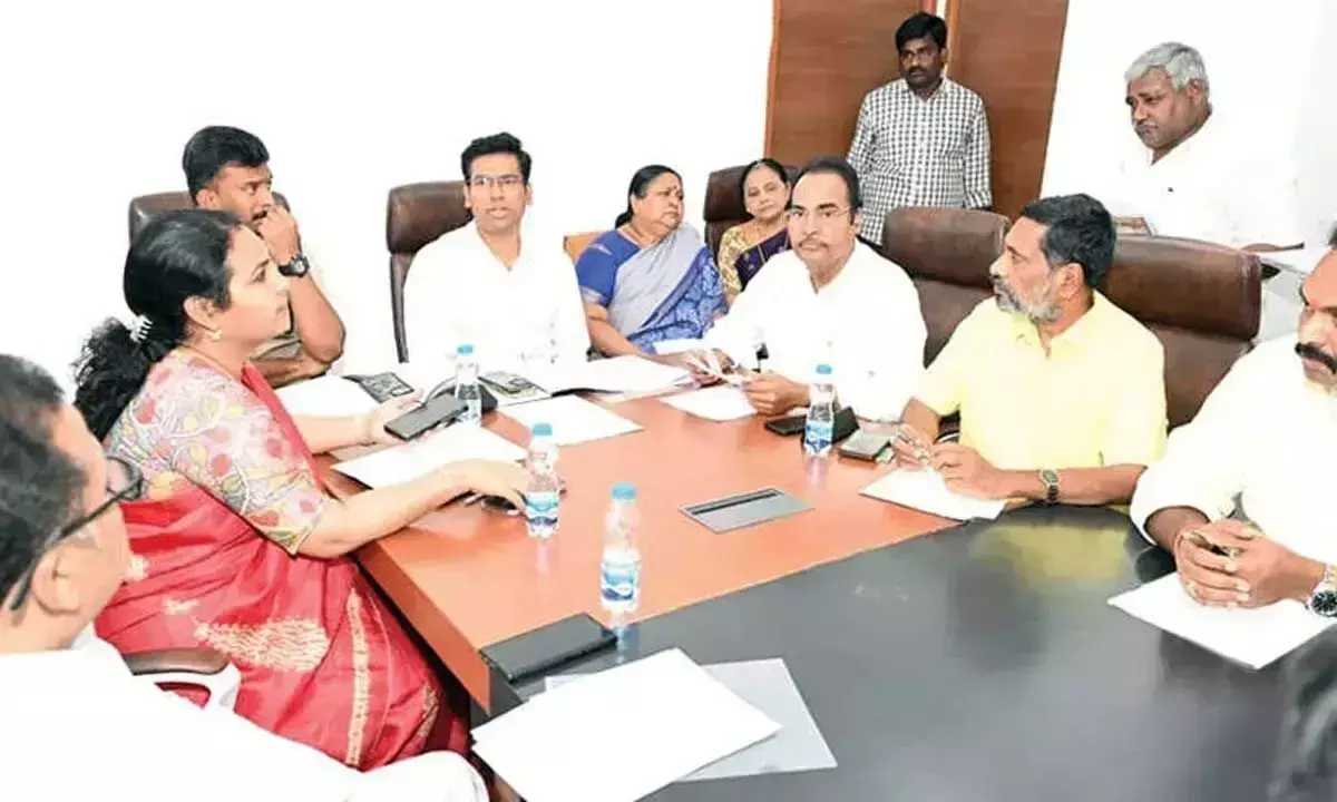 उत्सवी माहौल में गंगा यात्रा का आयोजन करें: Collector उत्सवी माहौल में गंगा यात्रा का आयोजन करें: Collector