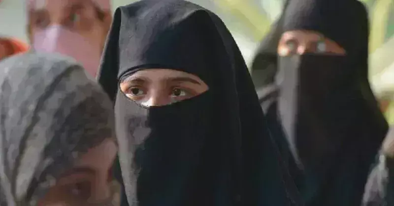 Bareilly: हलाला के डर से मुस्लिम युवती ने डीएम से हिंदू बनने की की मांग