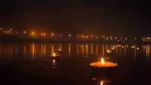 Vaishakh Purnima 2025: दीपक से करें ये 1 काम, कर्ज से मिलेगा छुटकारा Vaishakh Purnima 2025: दीपक से करें ये 1 काम, कर्ज से मिलेगा छुटकारा