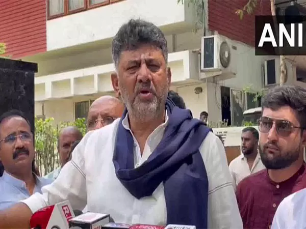 Karnataka Deputy CM ने ऑपरेशन सिंदूर पर कहा- ऑपरेशन सिंदूर पहलगाम हमले का मुंहतोड़ जवाब है Karnataka Deputy CM ने ऑपरेशन सिंदूर पर कहा- ऑपरेशन सिंदूर पहलगाम हमले का मुंहतोड़ जवाब है