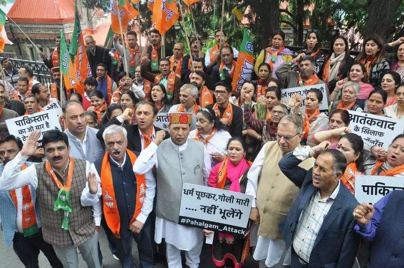 हिमाचल से सभी पाकिस्तानी नागरिकों को वापस भेजा जाए: Rajeev Bindal हिमाचल से सभी पाकिस्तानी नागरिकों को वापस भेजा जाए: Rajeev Bindal