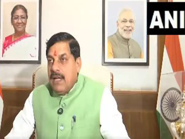 CM Yadav ने आतंकी शिविरों पर ऑपरेशन सिंदूर के हमलों के लिए PM Modi और सेना की प्रशंसा की CM Yadav ने आतंकी शिविरों पर ऑपरेशन सिंदूर के हमलों के लिए PM Modi और सेना की प्रशंसा की