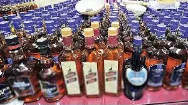 Sheopur में शराब दुकान के विरोध में चक्काजाम, 35 पर मामला दर्ज Sheopur में शराब दुकान के विरोध में चक्काजाम, 35 पर मामला दर्ज