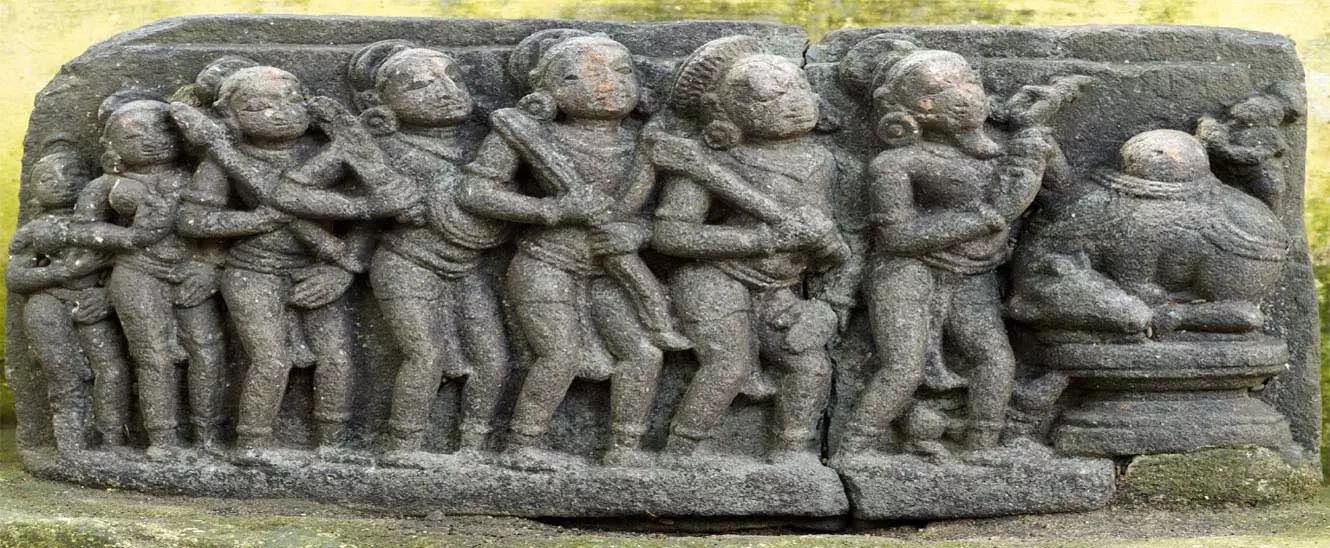 राजधानी रायपुर मेंआकार-2025 कला प्रशिक्षण शिविर 15 मई से शुरू राजधानी रायपुर मेंआकार-2025 कला प्रशिक्षण शिविर 15 मई से शुरू