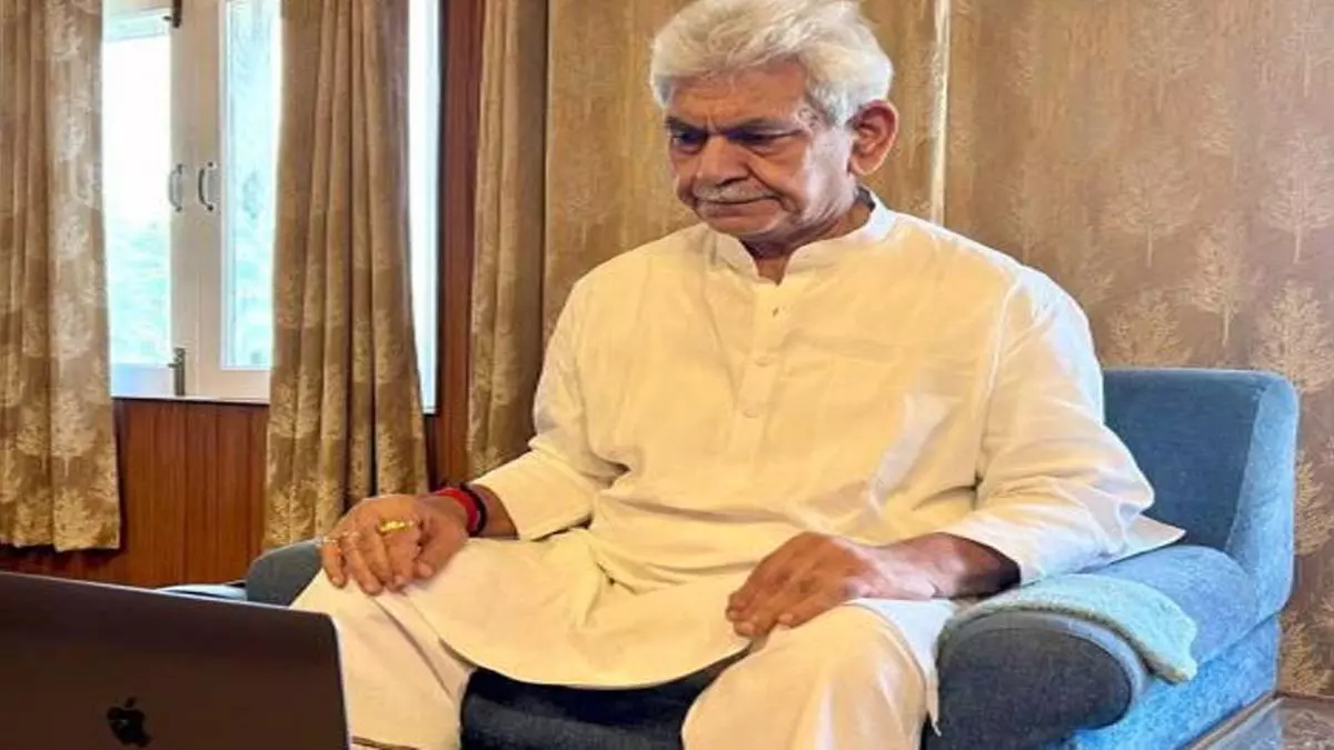 उपराज्यपाल ने गृह मंत्री शाह की अध्यक्षता में उच्च स्तरीय सुरक्षा बैठक में भाग लिया उपराज्यपाल ने गृह मंत्री शाह की अध्यक्षता में उच्च स्तरीय सुरक्षा बैठक में भाग लिया
