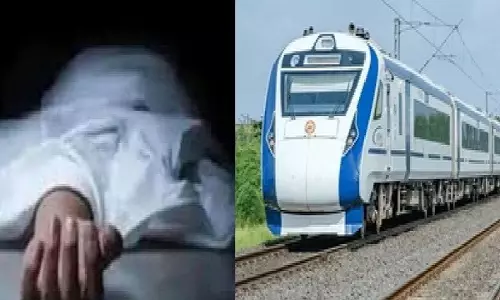 Bareilly Express में अधेड़ व्यक्ति की संदिग्ध परिस्थितियों में मौत Bareilly Express में अधेड़ व्यक्ति की संदिग्ध परिस्थितियों में मौत